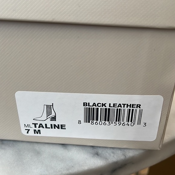 Marc Fisher Black Leather Taline Bootie - Size 7 - Picture 7 of 7